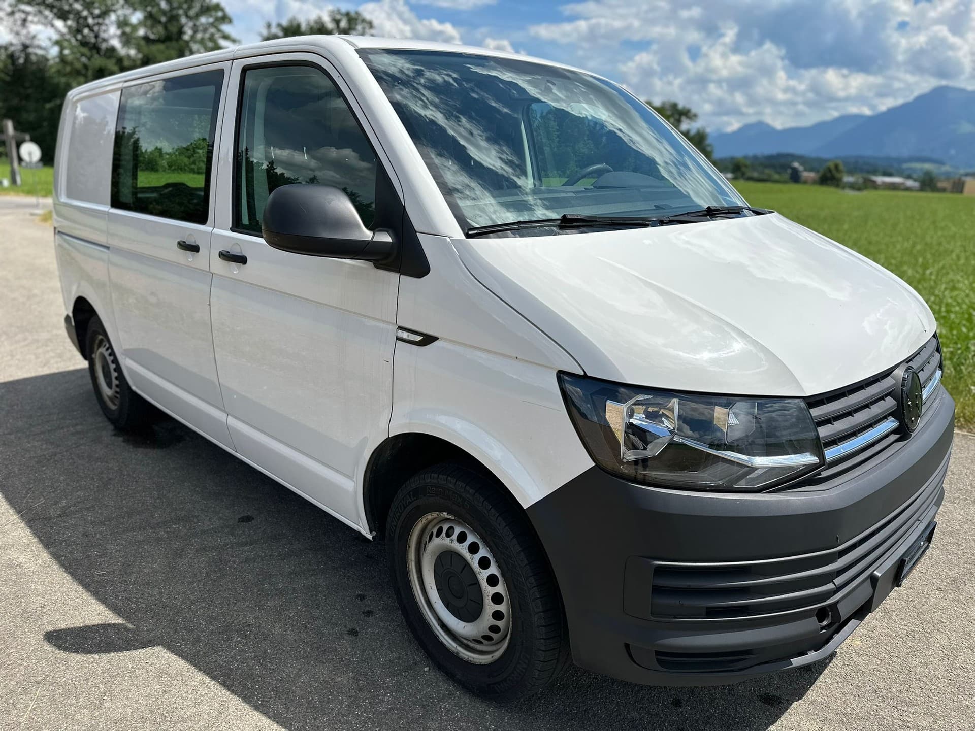 VW T6 2.0 TDI Entry
