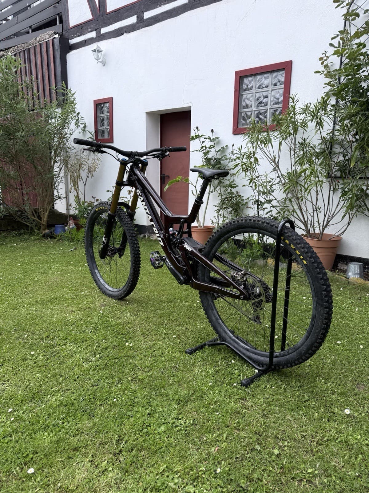 Santa Cruz V10 X01 CC Downhill