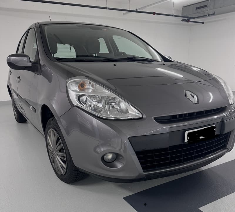 Renault Clio Km.80400 Frisch ab MFK sowie Service.