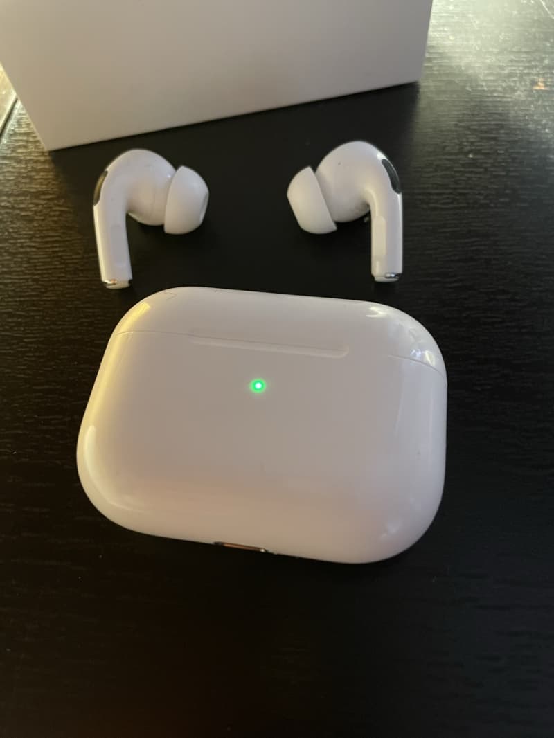Apple Airpods Pro mit Magsafe