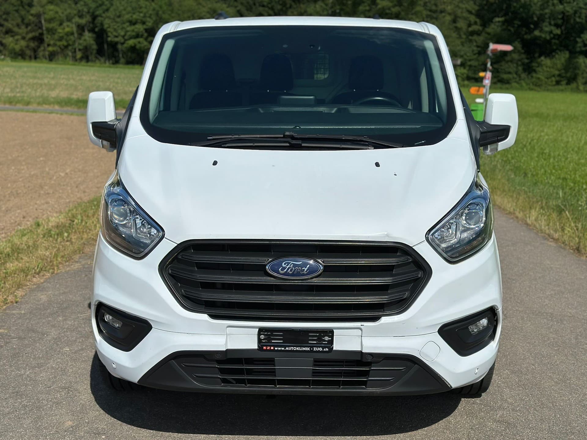 FORD Transit Custom Van 340 L2H1 Trail