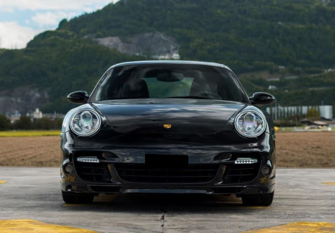 PORSCHE 911 Turbo
