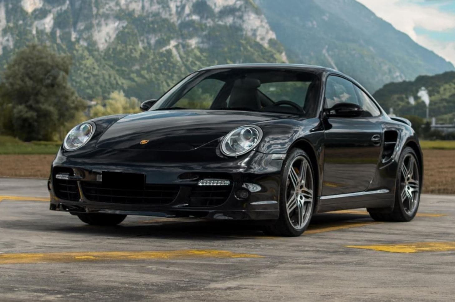 PORSCHE 911 Turbo