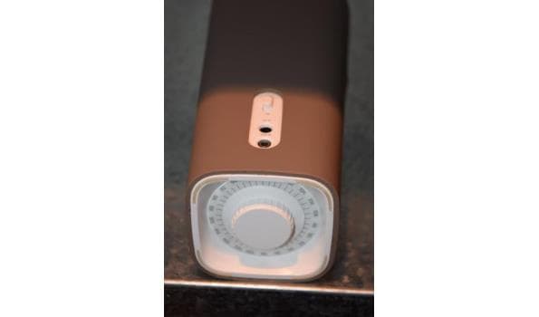cuboGo Sonoro Portable Radio design cofee Braun Neu