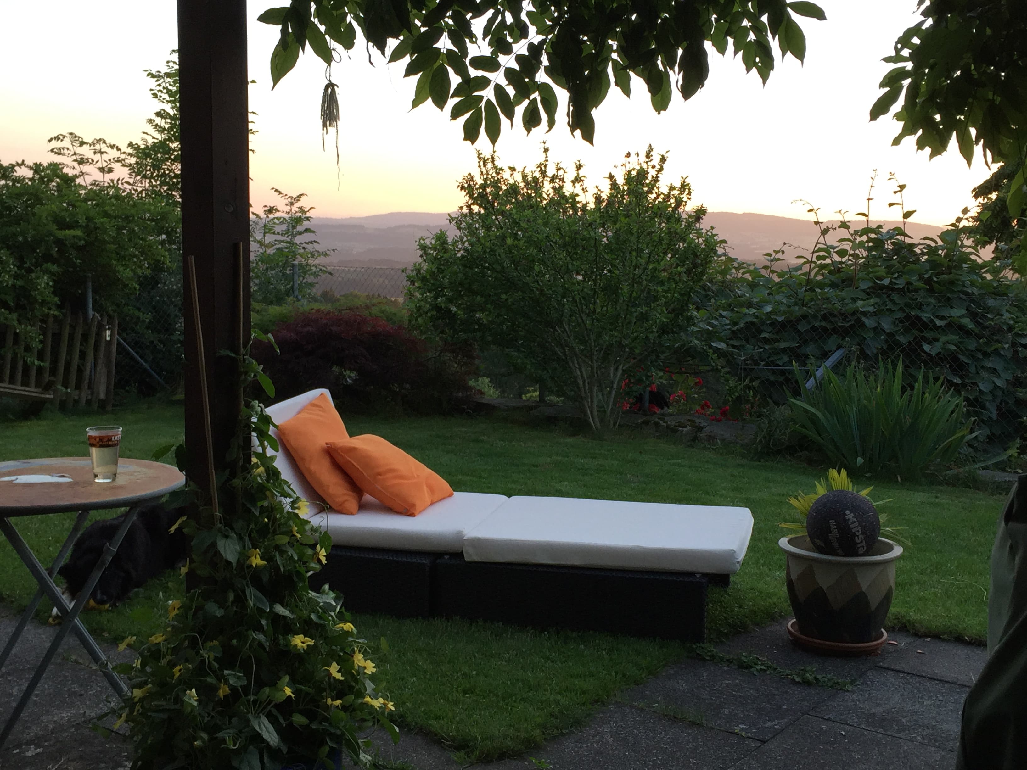 WG-Zimmer in Zweifamilienhaus mit herrlicher Aussicht