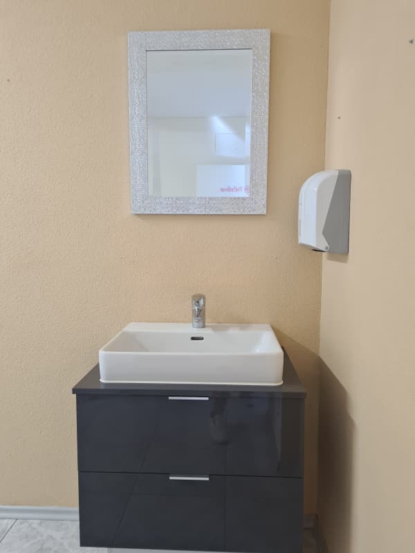 Kosmetik Zimmer zum Vermieten