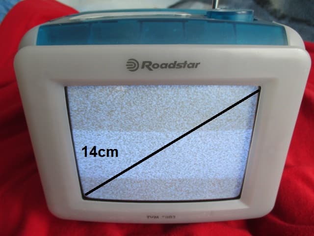Roadstar Radio/TV M-5003 Monitor.
