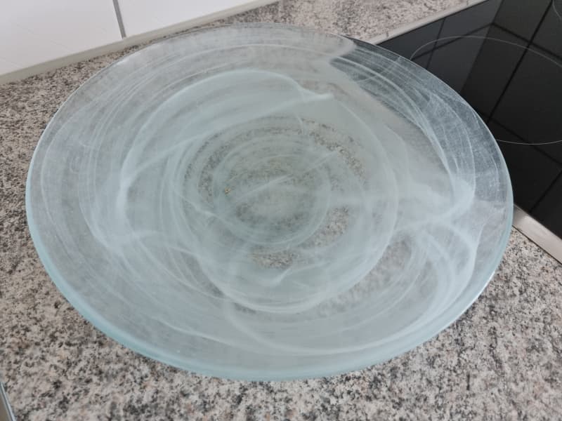 Mixer und Früchteschale