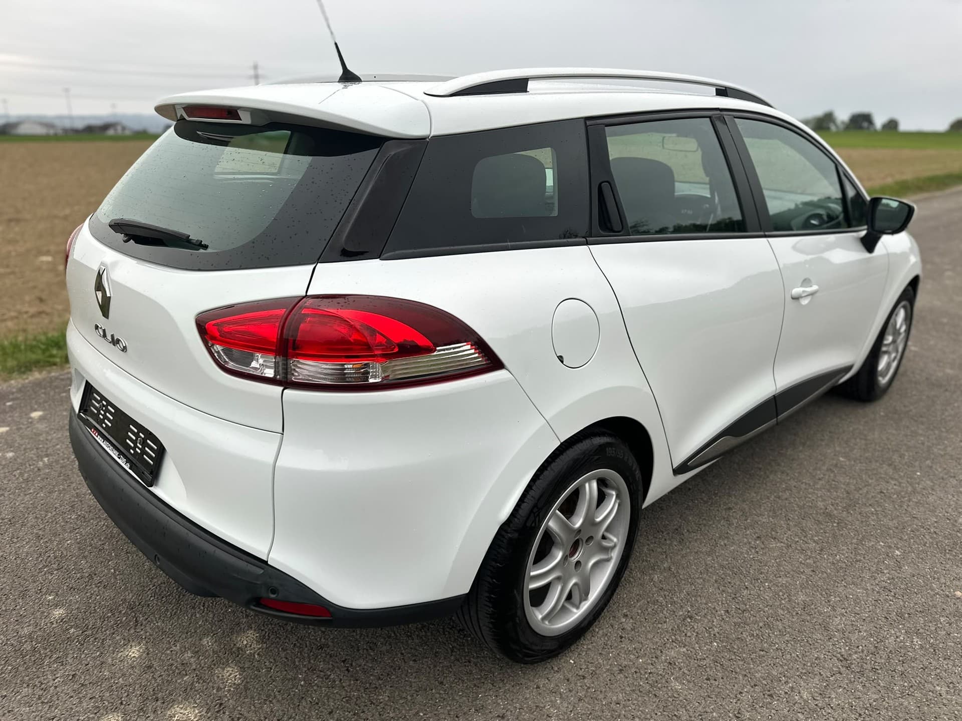 RENAULT Clio Grandtour 1.5 dCi Intens