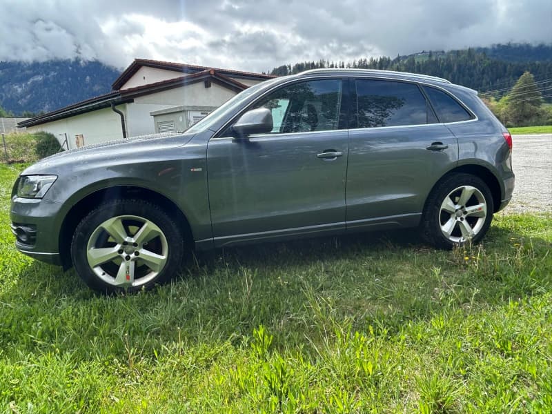 AudiQ5 AbMFK