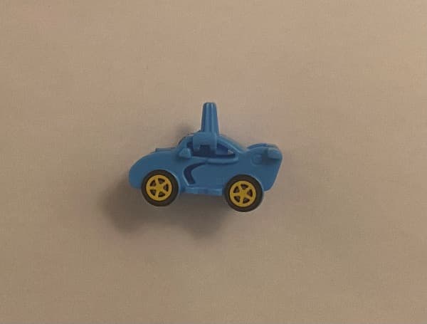 Kleines blaues Auto