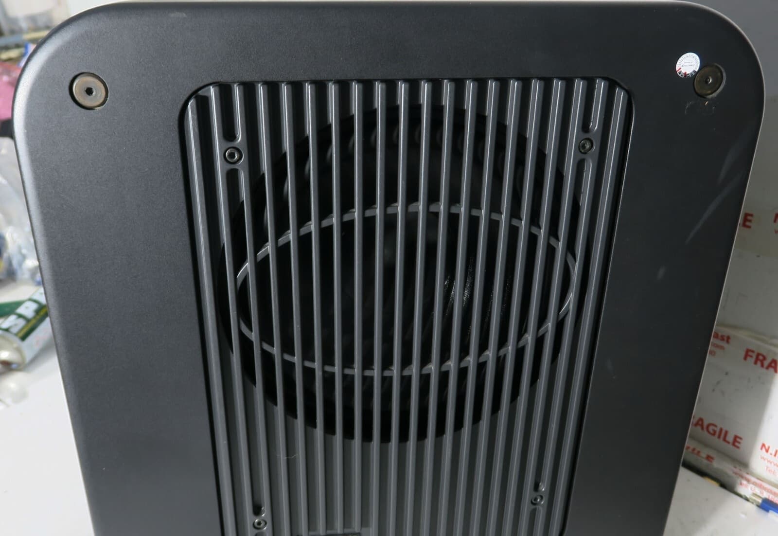 Genelec 7060b Aktiver Großer Subwoofer