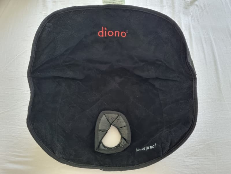 Wasserfeste Kindersitzeinlage von diono