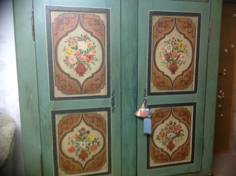 Hallenschrank