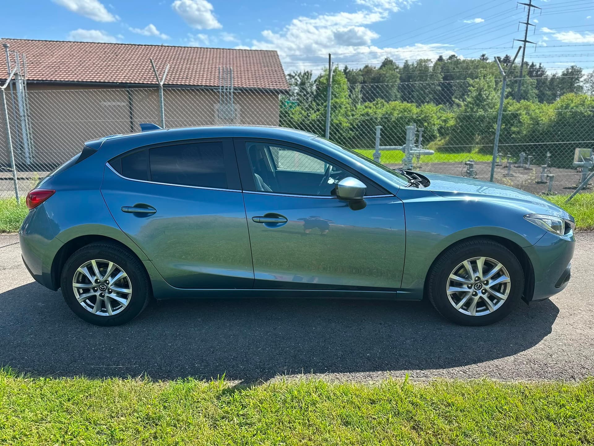 MAZDA 3 2.0 16V Revolution