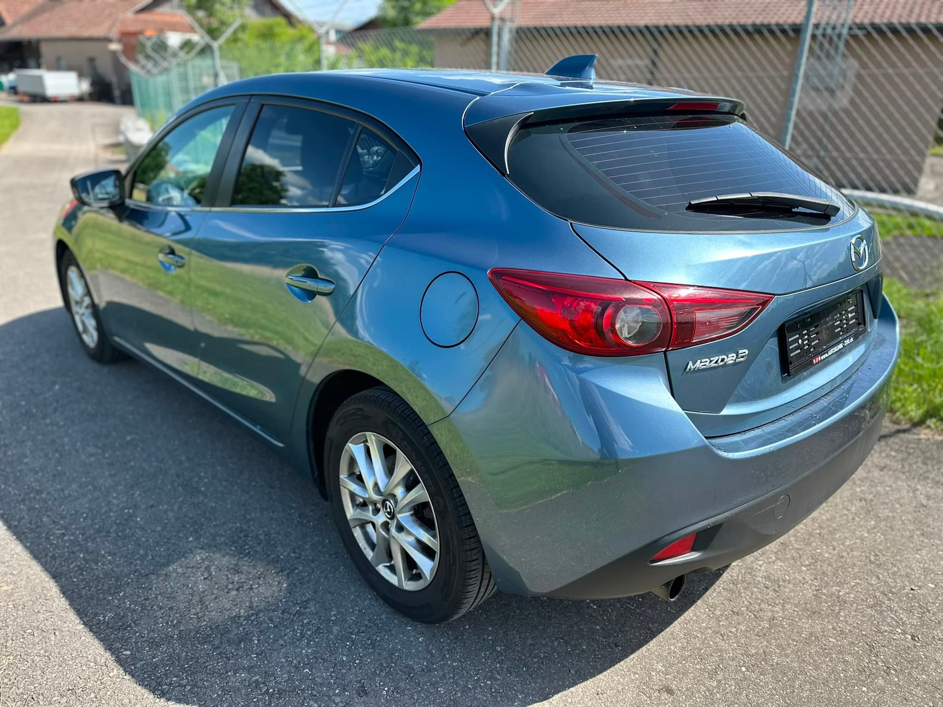 MAZDA 3 2.0 16V Revolution