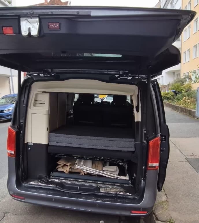 MERCEDES-BENZ Marco Polo 300 d 4M Automat