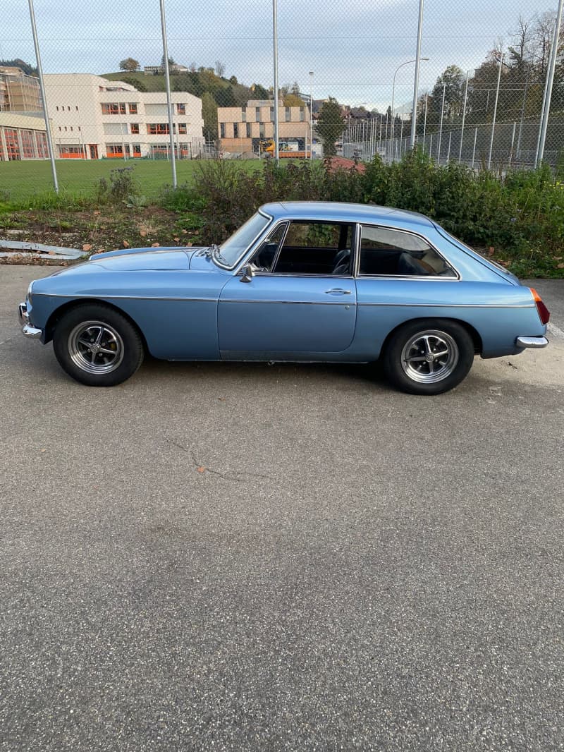 MG-MGB-GT