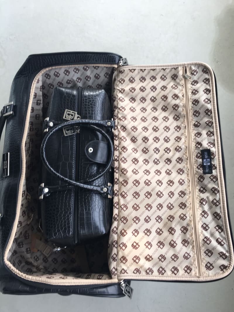 2 Taschenkoffer neu (gross + klein)
