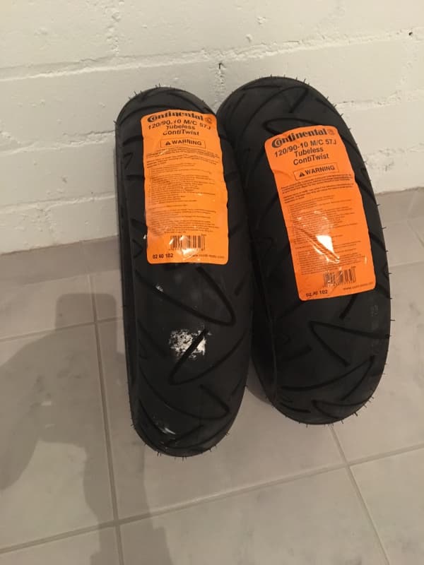Continental 120-90-10 m/c 57J