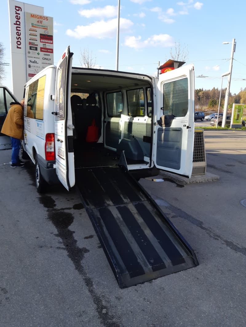 Kranken- und Behinderten Transport