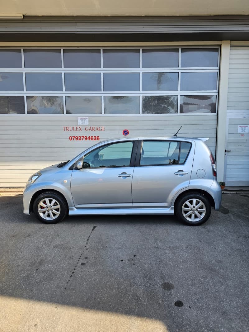 Daihazu Sirion 1.3 4x4 AUTOMATIC