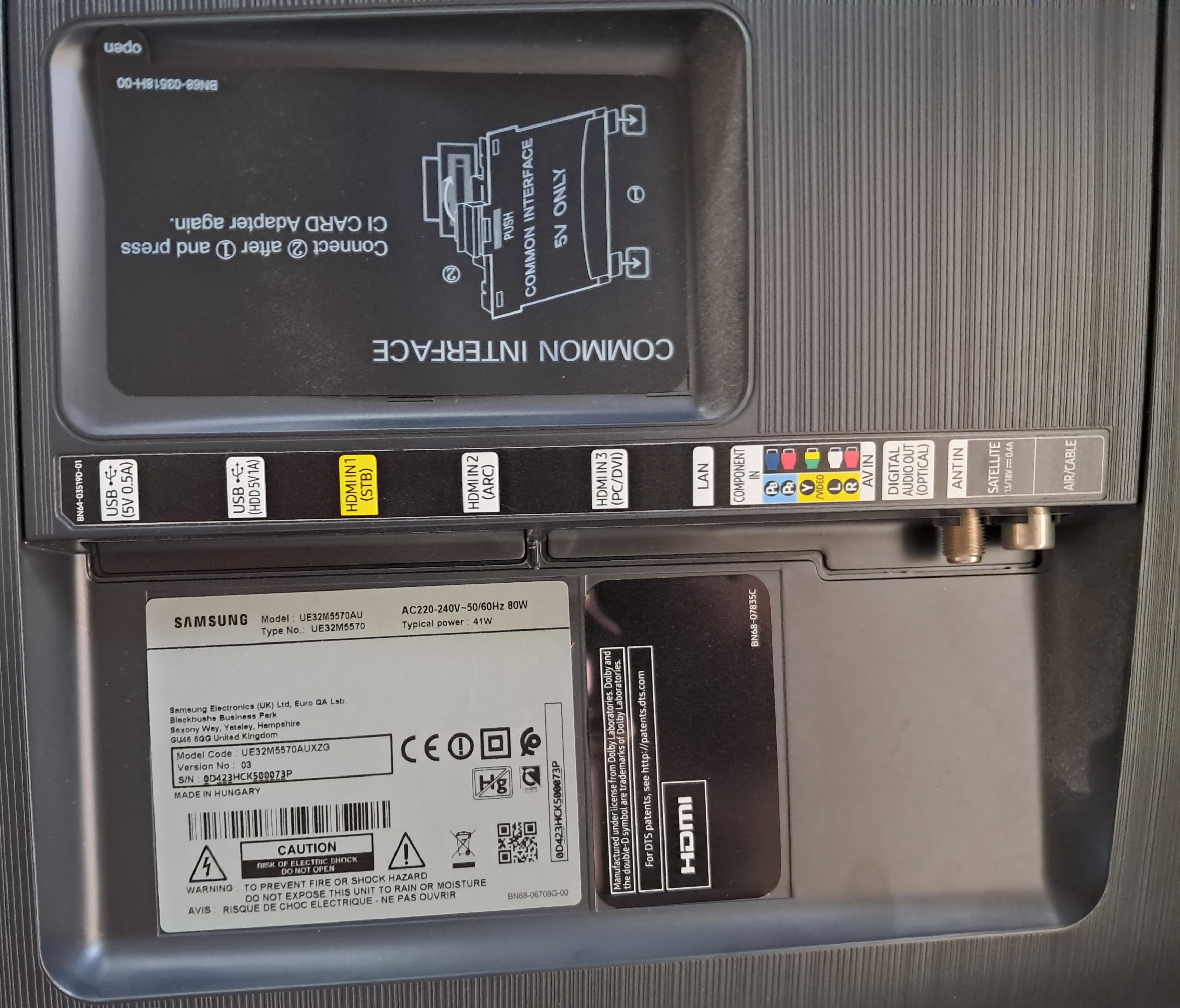 Samsung Smart-TV mit Fernbedienung