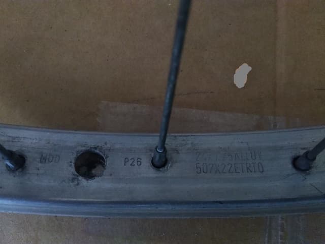 24 Zoll Alu Vorderrad Beretta