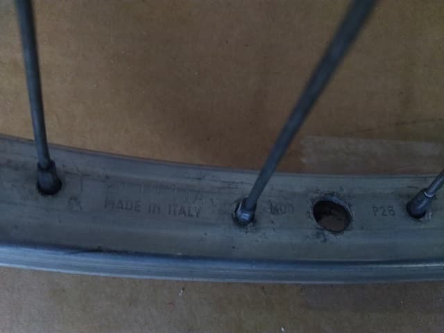 24 Zoll Alu Vorderrad Beretta