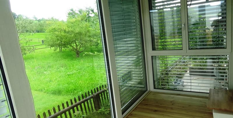 Im Grünen. 200m zu öV. See-Sicht.
