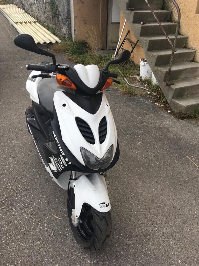 YAMAHA YQ50