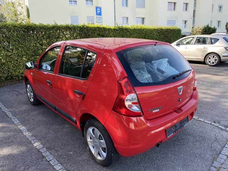 Dacia sandero 1.2,Motor Getriebe läuft gut, km 94000.