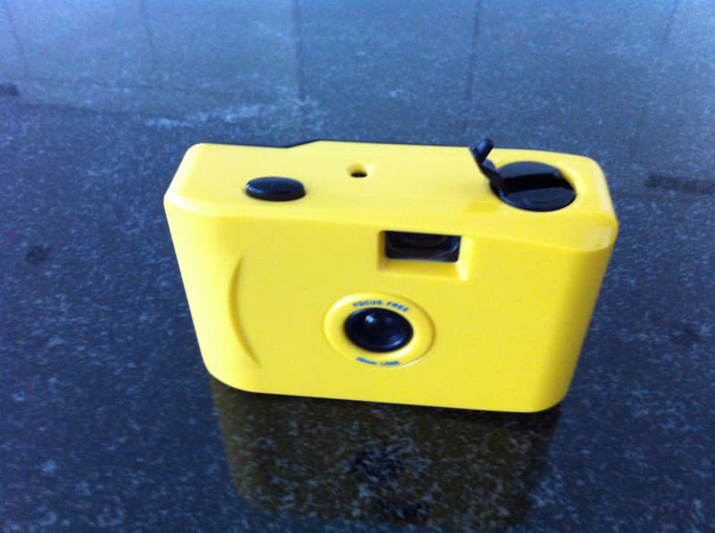 Fotoapparat mit Wasserdichter Hülle