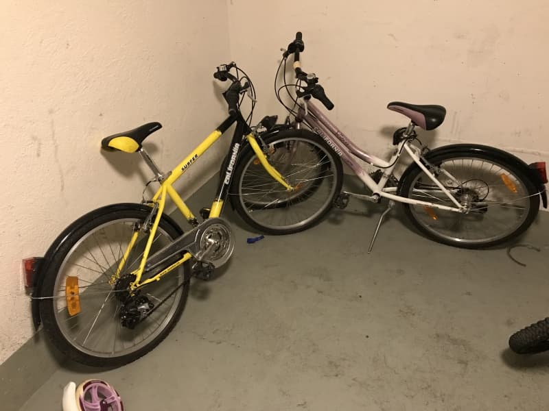 Verkaufe zwei velo