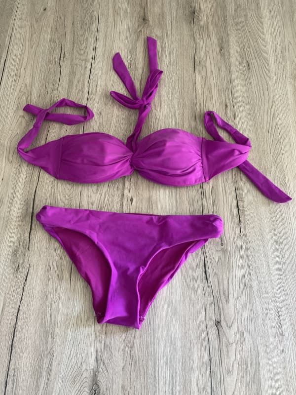 Bikinis und Unterwäsche Grösse S / 75C