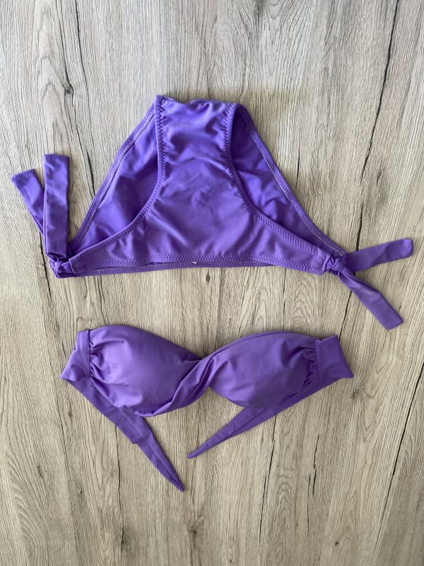 Bikinis und Unterwäsche Grösse S / 75C