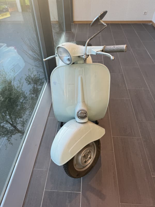 Vespa 50