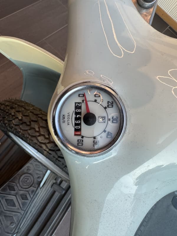 Vespa 50