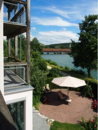 Wunderschöne 3.5 Zimmer Wohnung direkt an Aare!