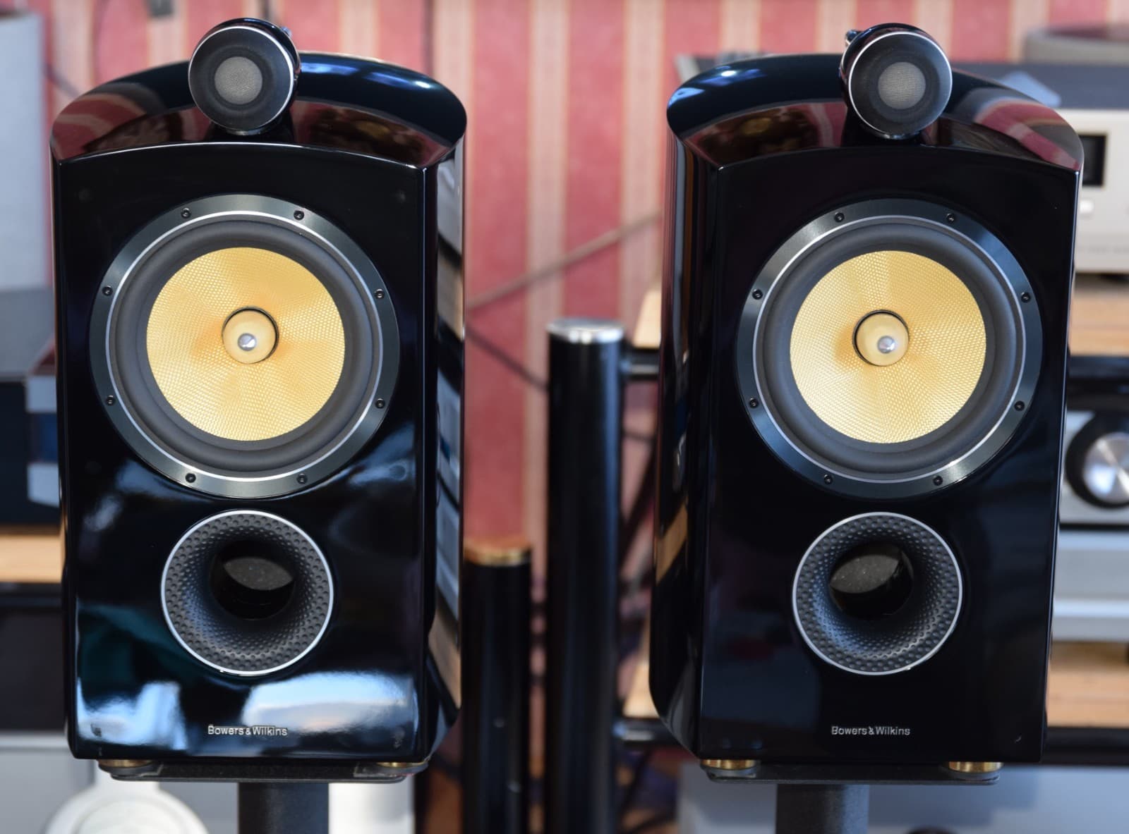 Bowers & Wilkins 805 D2 Diamond 2-Wege-Regallautsprecher
