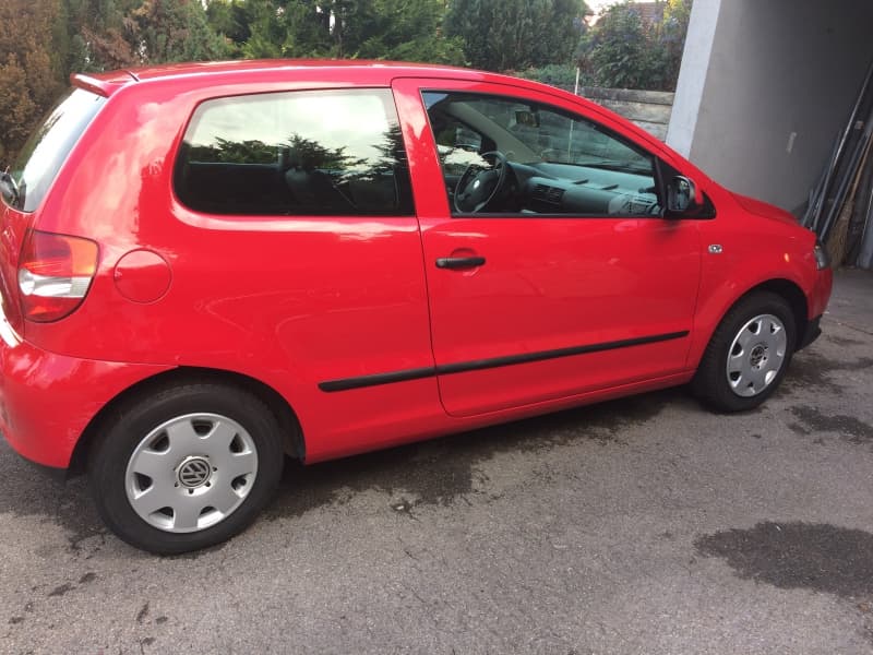 Roter VW Fox 1,2 Sport