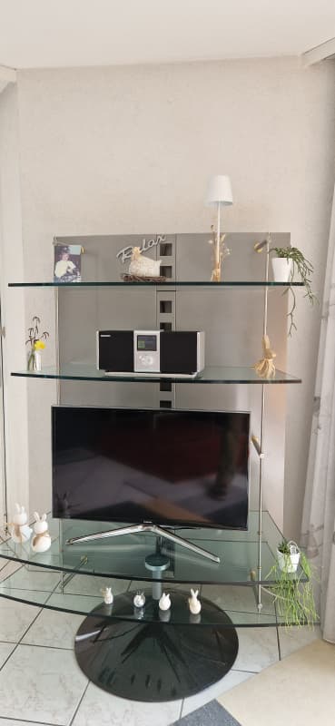 Modernes, 360 Grad drehbares hochwertiges Designer-Gestell