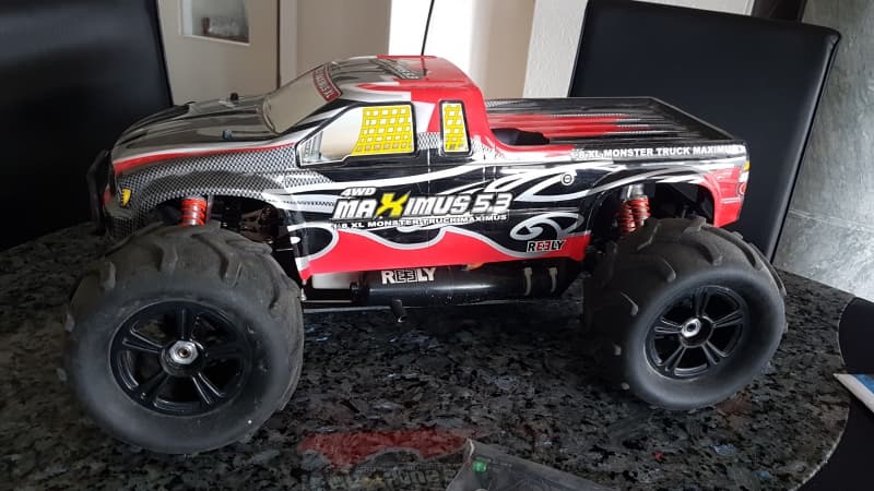 Monstertruck xl Maximus 4WD 3Ps