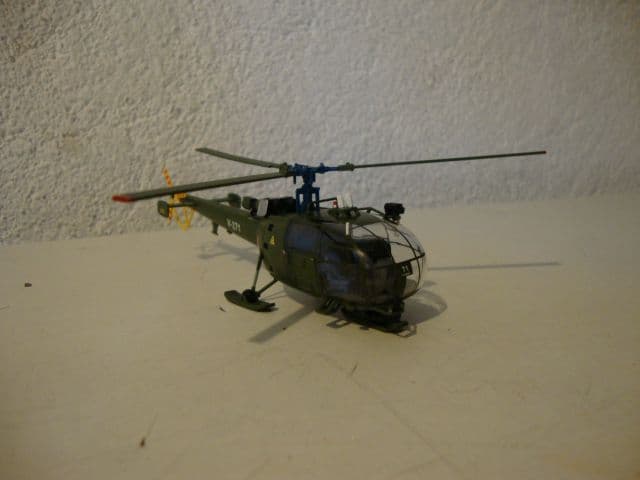 Helikoptermodell Alouette III V271 der Schweizer Armee