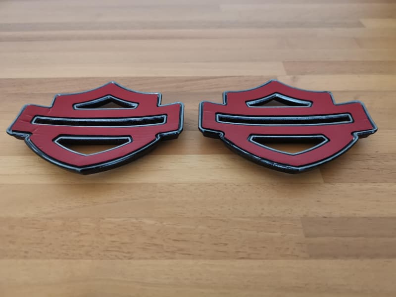 Neue Tankembleme für Harley Davidson