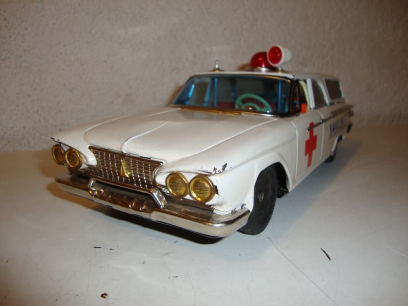 Alte PLYMOUTH Ambulance