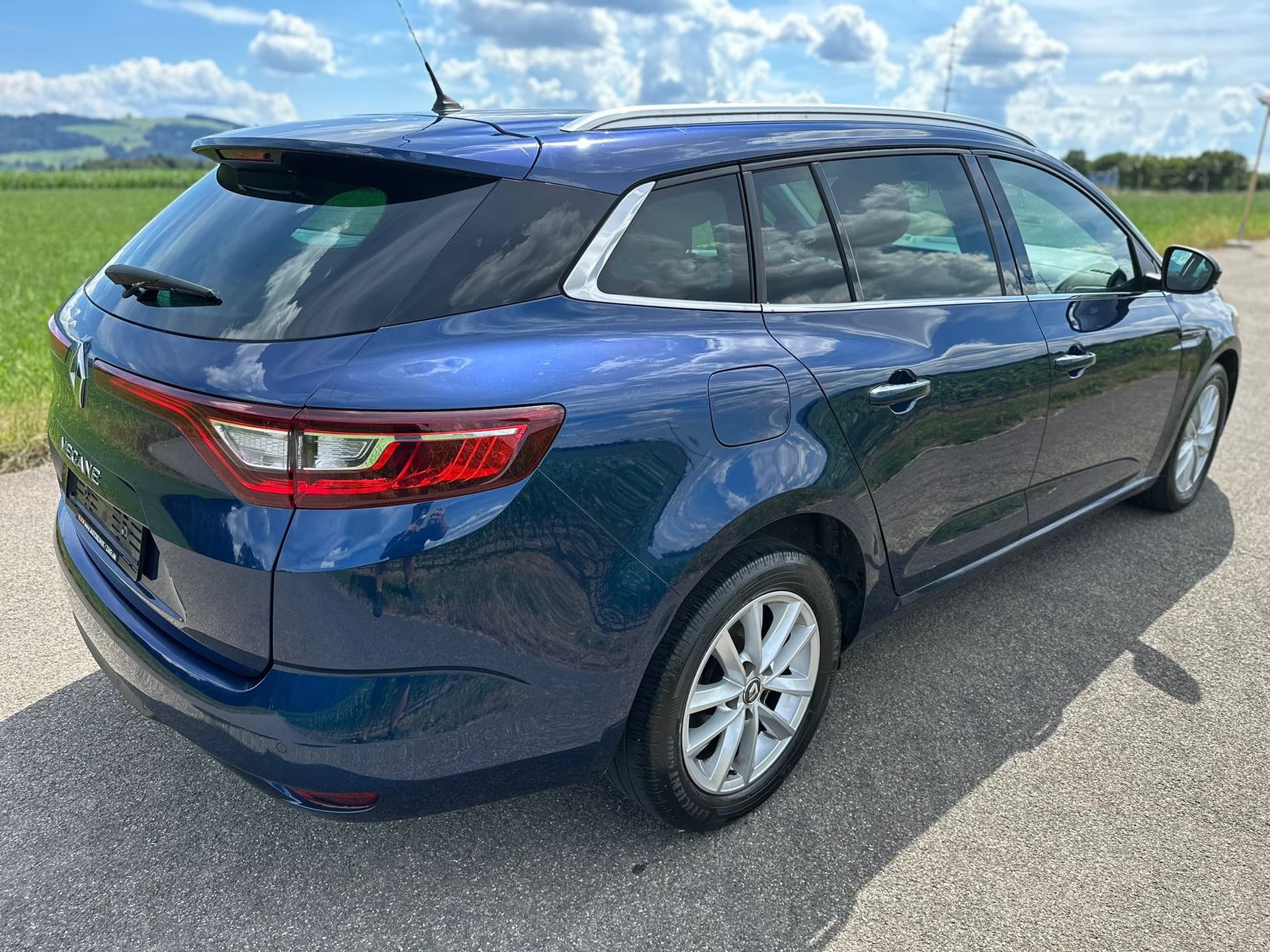 RENAULT Mégane Grandtour 1.2 16V Turbo Bose EDC