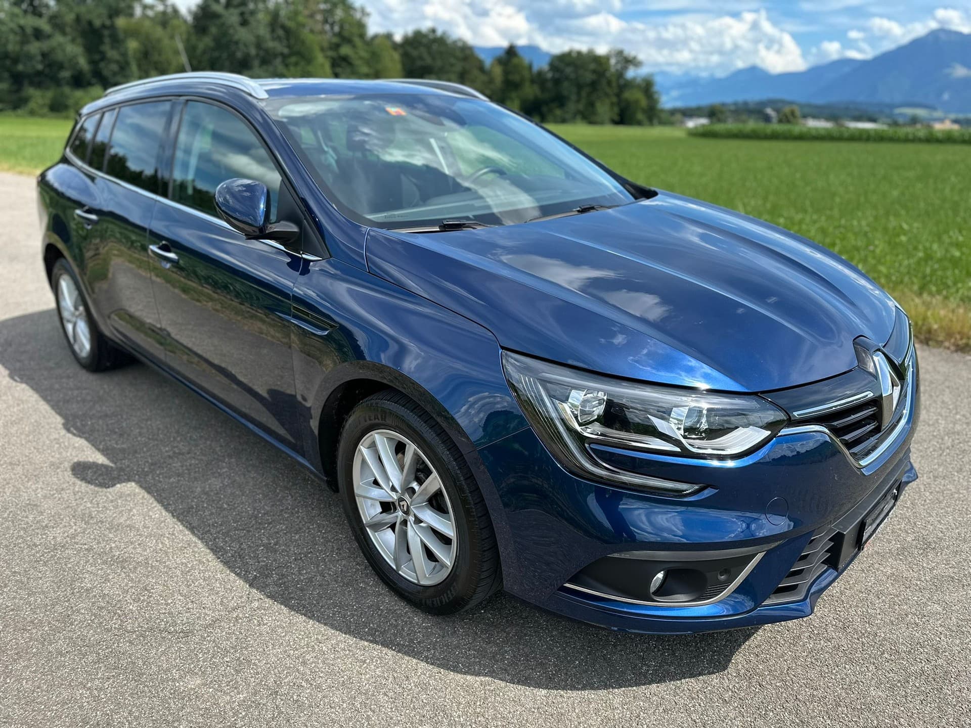 RENAULT Mégane Grandtour 1.2 16V Turbo Bose EDC