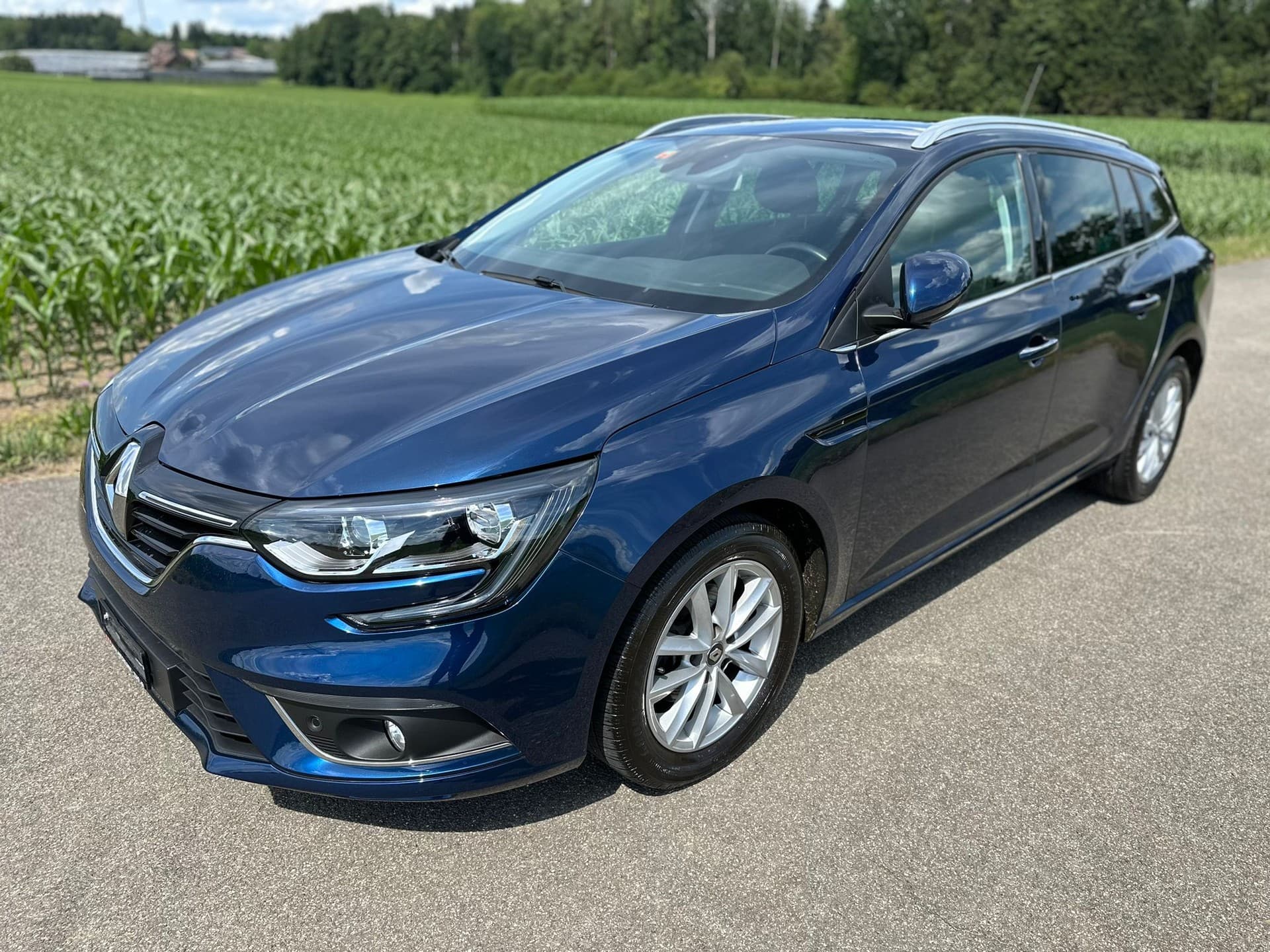 RENAULT Mégane Grandtour 1.2 16V Turbo Bose EDC