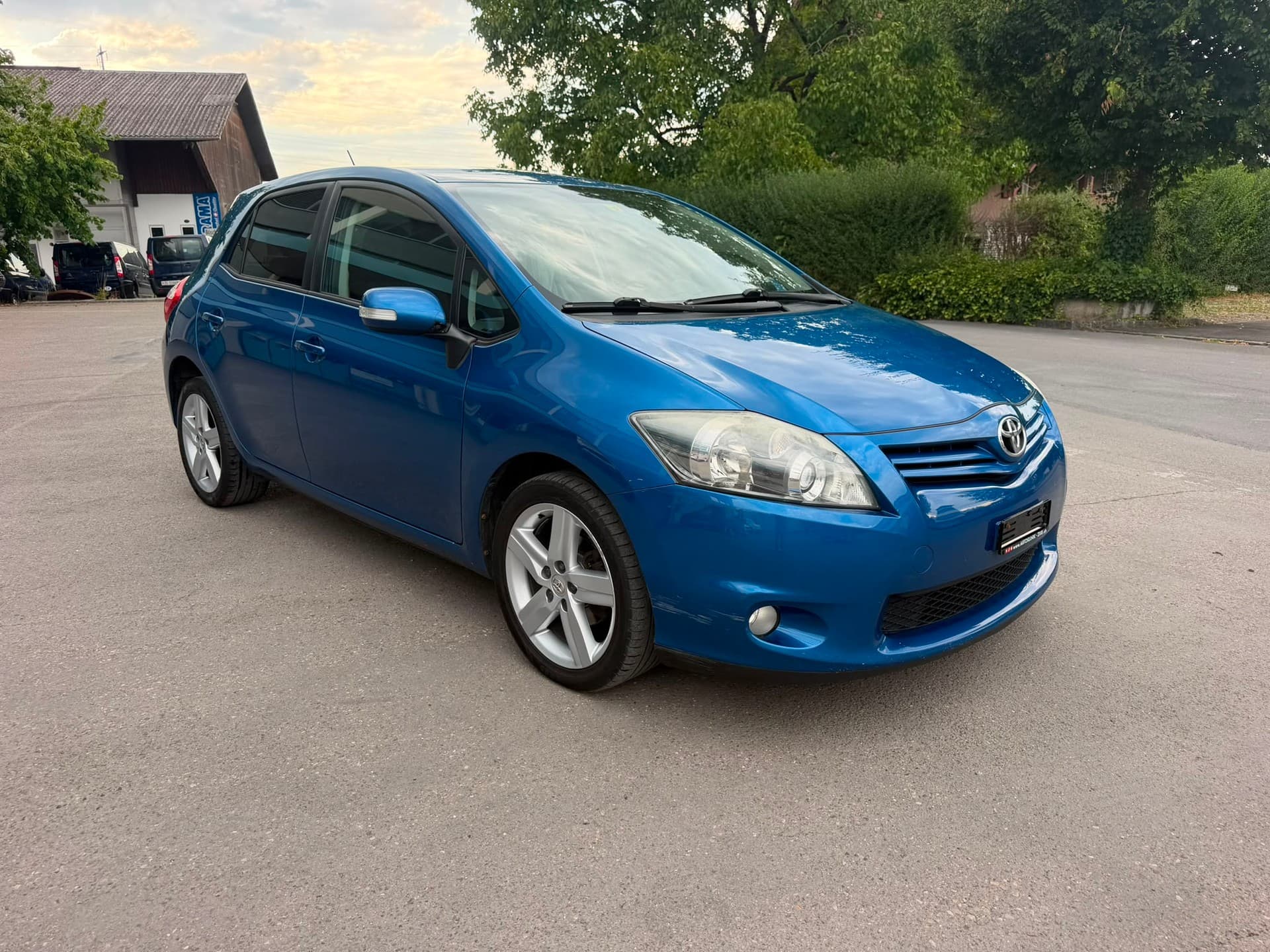 TOYOTA Auris 1.8 Linea Sol